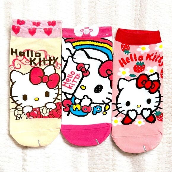 Sanrio Hello Kitty White Yellow Pink Socks Set Of 3 Pairs - Picture 2 of 5